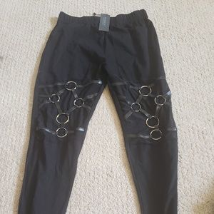 Restyle garter leggings sz L BNWT